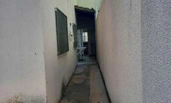 Imagem 3: ALUGA-SE CASA Casa com 2 dormitórios