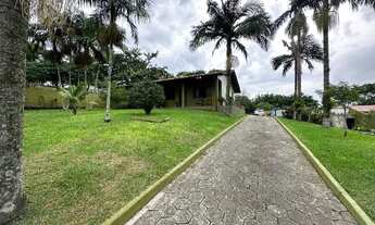 Imagem: Casa/Sítio 3 dorm com piscina BEM próximo