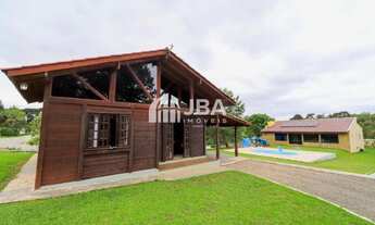 Imagem 4: ÁREA DE LAZER - CHURRASQUEIRA E PISCINA