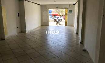 Imagem: Predio disponível para venda no bairro