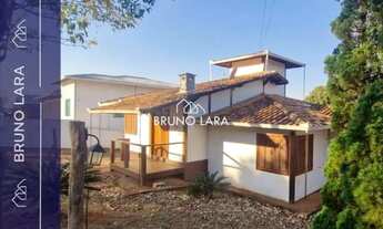 Imagem: Casa com 3 quartos, 200 m², à venda por