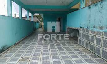 Imagem 5: ALUGO excelente casa térrea na vila Cecilia, com 02 dormitórios, sala, cozinha com armário