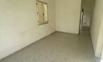 Imagem 2: Casa de 3 Quartos no Filipinho 1.700 Reais