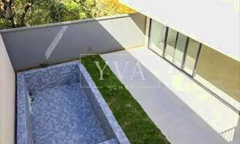 Imagem 4: Casa em Condomínio recém-entregue, com quintal e piscina privativa localizada lado do Parq