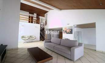 Imagem 4: Casa residencial com 4 quartos sendo 4 suíte disponível para locação e venda no bairro Lid