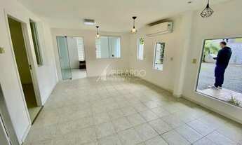 Imagem 5: Casa Comercial para Locação Versátil e Bem Localizada!