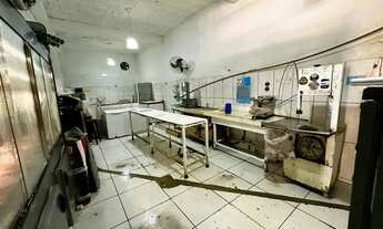 Imagem 3: Mercado de esquina na região de Guarulhos. Ref: 2841