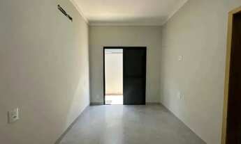 Imagem 3: JULIA) casa lindíssima