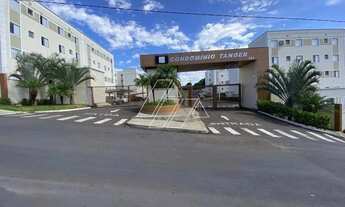 Imagem: Apartamento com 2 dormitórios e 1 vaga