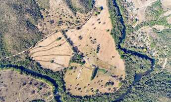 Imagem 2: Fazenda de 23,5 alqueires a 8 km de Heitoraí e 140 km de Goiânia