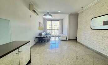 Imagem 3: Laranjeiras. 2 quartos (1 suíte). varanda. 1 vaga