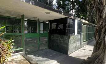 Imagem 2: Imóvel para venda possui 130 metros quadrados com 3 quartos em Graças - Recife - PE