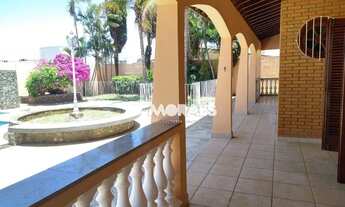 Imagem 7: Casa com 3 quartos, 1 suíte, 4 vagas, 900m² - venda por R$ 1.380.000 ou aluguel por R$ 6.0