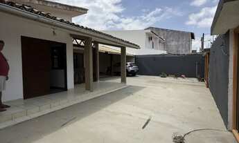 Imagem 4: 720m² (16x45) | 330m² Construídos | 3 Quartos (1 Suíte) | Piscina