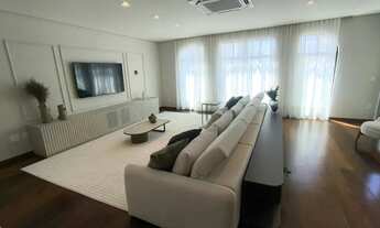 Imagem 7: EXTRAORDINÁRIO apto de 277m² útil - MOBILIADO - 4 DORM. SUITES - SALA 3 AMB. - 3 VAGAS - A