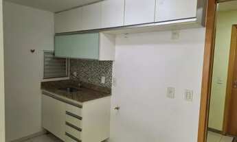 Imagem 6: Apartamento 01 quarto, sala, cozinha conjugada com armários, com garagem coberta