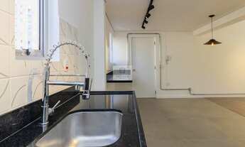 Imagem 7: Apê com estilo industrial e cozinha integrada!