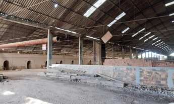 Imagem 2: Galpão para Venda em Itaboraí, João Caetano (Itambi), 3 banheiros, 10 vagas