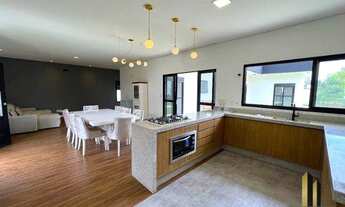 Imagem 2: Casa com 4 dormitórios à venda, 280 m² por R$ 2.120.000,00 - Condomínio Mont Blanc - São J