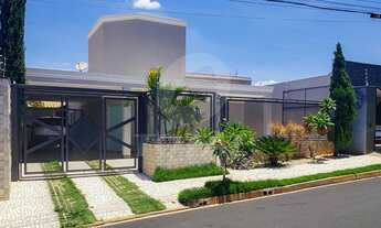 Imagem 2: Casa de 2 quartos para venda no bairro Jardim Marim - Votuporanga - SP