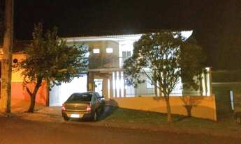 Imagem 2: Alugo Sobrado espaçoso bem localizado