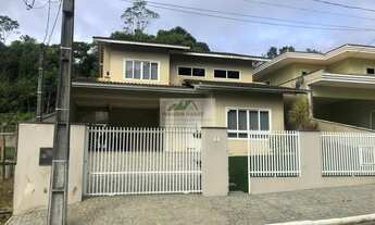 Imagem: Casa à venda no bairro Bom Retiro - Joinville/SC