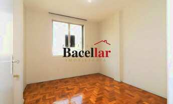 Imagem 4: Ótima acessibilidade, próximo de todo comércio, metrô, reformado !