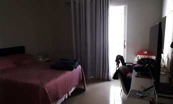 Imagem 4: Casa para venda possui 255 metros quadrados com 4 quartos em Fátima - Teresina - PI