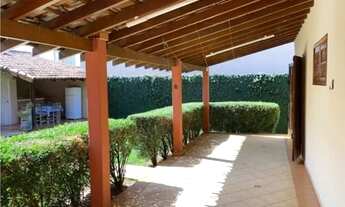 Imagem 3: Casa para venda com 214 metros quadrados com 3 quartos