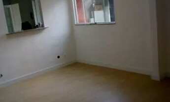 Imagem 3: VENDO CASA COM PEQUENO PONTO COMERCIAL