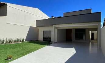 Imagem 3: Casa para venda tem 360 mt de lote, com 3 quartos em Estância Itaguaí - Caldas Novas - GO