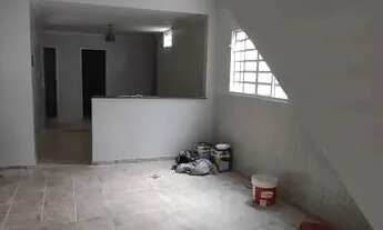 Imagem 5: Casa para venda tem 130 metros quadrados com 3 quartos em Vila Boa Vista - Barueri - SP