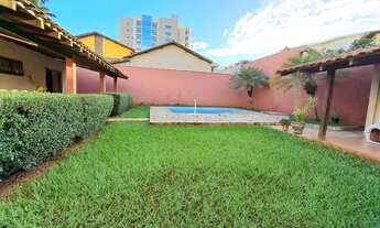 Imagem 2: Casa para venda com 214 metros quadrados com 3 quartos