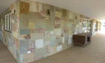 Imagem: CASA 4 DORM AO LADO DO CLUBE CAPIVARI