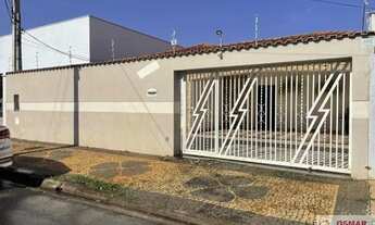 Imagem: Casa térrea para venda no Jardim Consteca