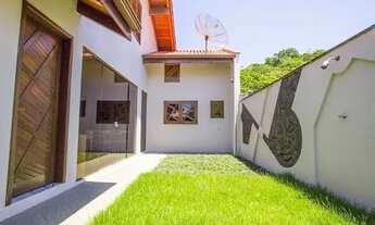 Imagem 5: Oportunidade. Casa 4 Dorm. 2 Suítes, Mobiliada, Equipada e Decorada, 3 vagas, , à venda