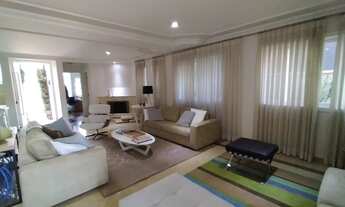 Imagem 2: Casa de condomínio para venda com 527 metros quadrados com 4 quartos