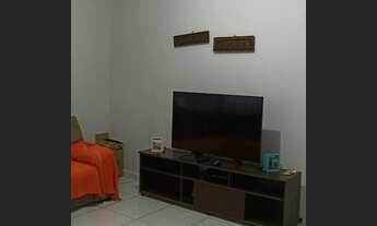 Imagem 2: CASA Á VENDA NO JARDIM URUGUAI COM 2 QUARTOS/ NÃO ACEITA FINANCIAMENTO <br>160 MIL