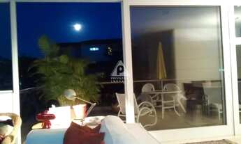 Imagem 4: Maravilhosa cobertura linear, com 4 quartos (2 suítes, 1 suíte canadense, 1 quarto/escritó