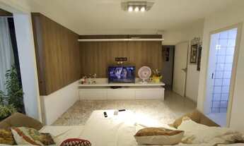 Imagem 2: Apartamento para venda com 135 metros quadrados com 3 quartos em Centro - Florianópolis