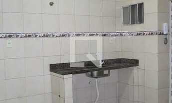 Imagem 6: Casa para Aluguel - Candeias, 2 Quartos, 50 m2