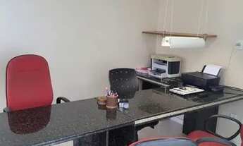 Imagem 7: Casa em rua pública