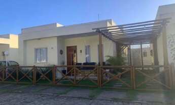 Imagem 2: OPORTUNIDADE !!! Excelente casa 2/4 com piscina condomínio fechado