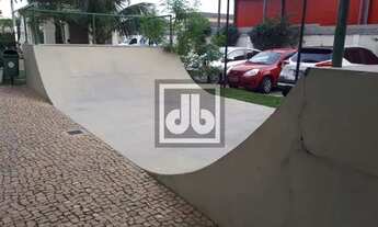 Imagem 5: JBRB213732Condomínio Barra Family Resort 2 Quartos (1 suíte), total infraestrutura