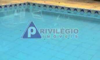 Imagem 2: Gávea! Espetacular Casa em condomínio, com piscina e churrasqueira