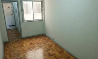 Imagem 5: Apto na Rua em frente ao madureira Shopping