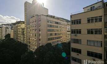 Imagem 2: Apartamento à venda ou aluguel com 3 quartos, suítes, 1 vaga, 215 m² - Copacabana - Rio de