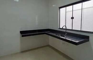 Imagem 2: Casa para venda possui 130 metros quadrados com 3 quartos em Vila Cordeiro - São Paulo - S