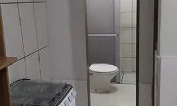 Imagem 2: Aluga-se kitnet mobiliado na Armação do Pântano do Sul com internet (próx. a praia