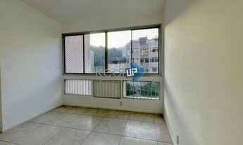 Imagem 3: Apartamento 2 quartos com suíte e sala ampla